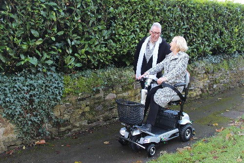 Quingo Flyte Mk2 Portable Self Loading 5 Wheel Mobility Scooter and Docking System